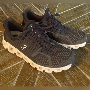 On Cloud Shoes Women's 8 W Running Sneakers